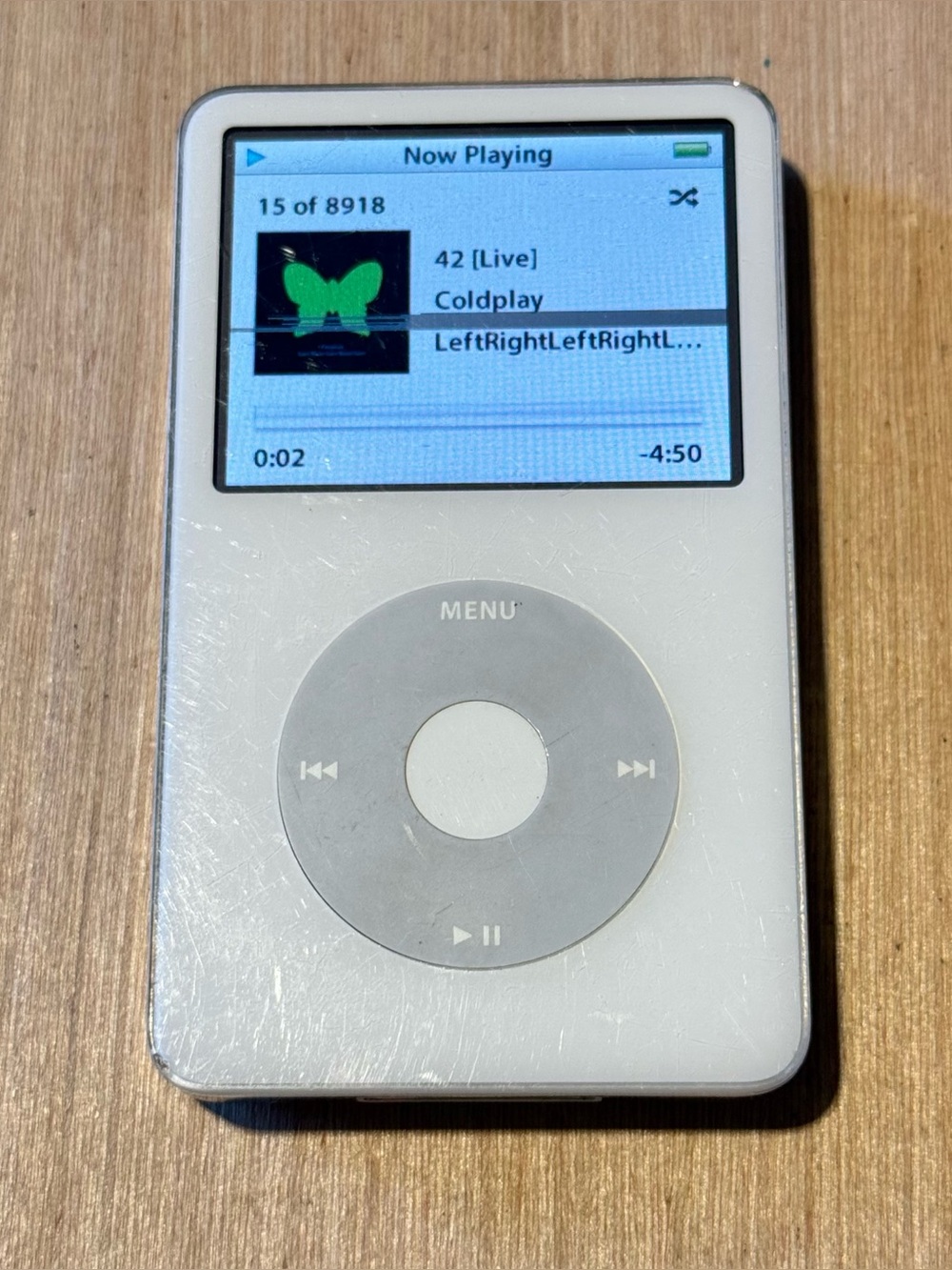 iPod Model:A1136 5thGen 60GB Wht Tested Good w/8918-Songs-Charg Read Info Below!